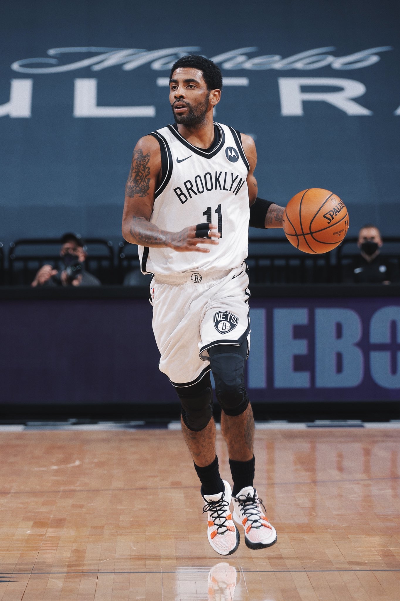 小法：我对从事教练充满激情；从温格身上学会了培养年轻人（小法：执教热情高涨，温格教会我培养年轻球员）