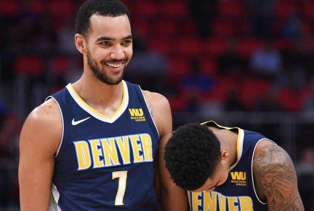 被忽视的人站了出来（被忽视者挺身而出）