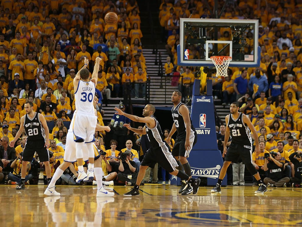 一粒精彩进球，一个属于阿德里安的特别夜晚😍（绝妙破门，阿德里安的高光之夜）