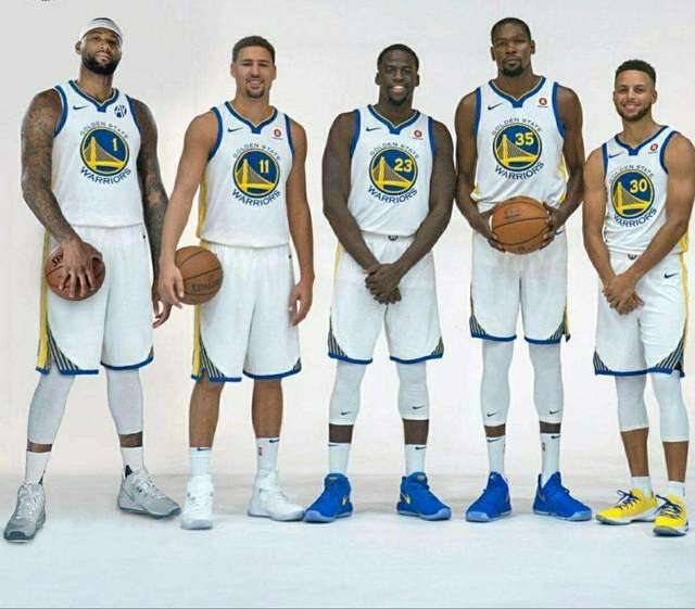 company-homepage-layout