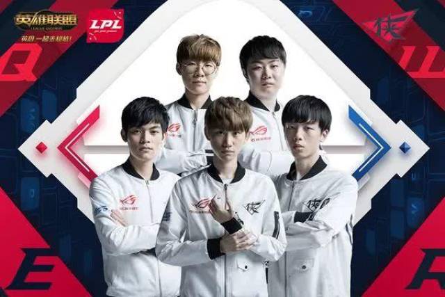 都在竭力争 都在竭力争